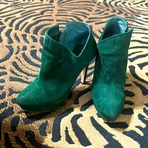 Jessica Simpson Green Suede Bootie